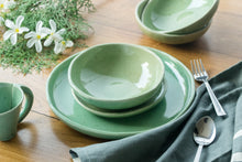 Load image into Gallery viewer, Green Dinner set of 6 - Made to Order